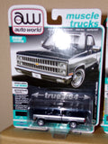 AUTO WORLD MUSCLE TRUCKS 1982 CHEVY SILVERADO 10 FLEETSIDE DARK BLUE SQUARE