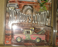 JOHNNY LIGHTNING 1965 CHEVY TOW TRUCK BIG DADDYS TOWING RAT FINK 1/64 JLCP7377