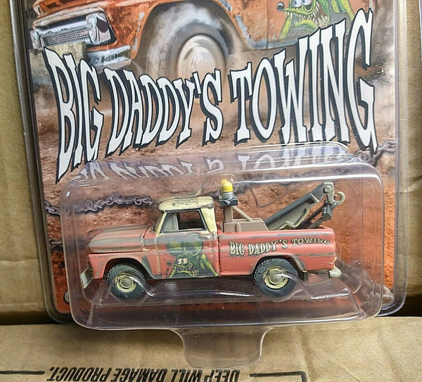 JOHNNY LIGHTNING 1965 CHEVY TOW TRUCK BIG DADDYS TOWING RAT FINK 1/64 JLCP7377